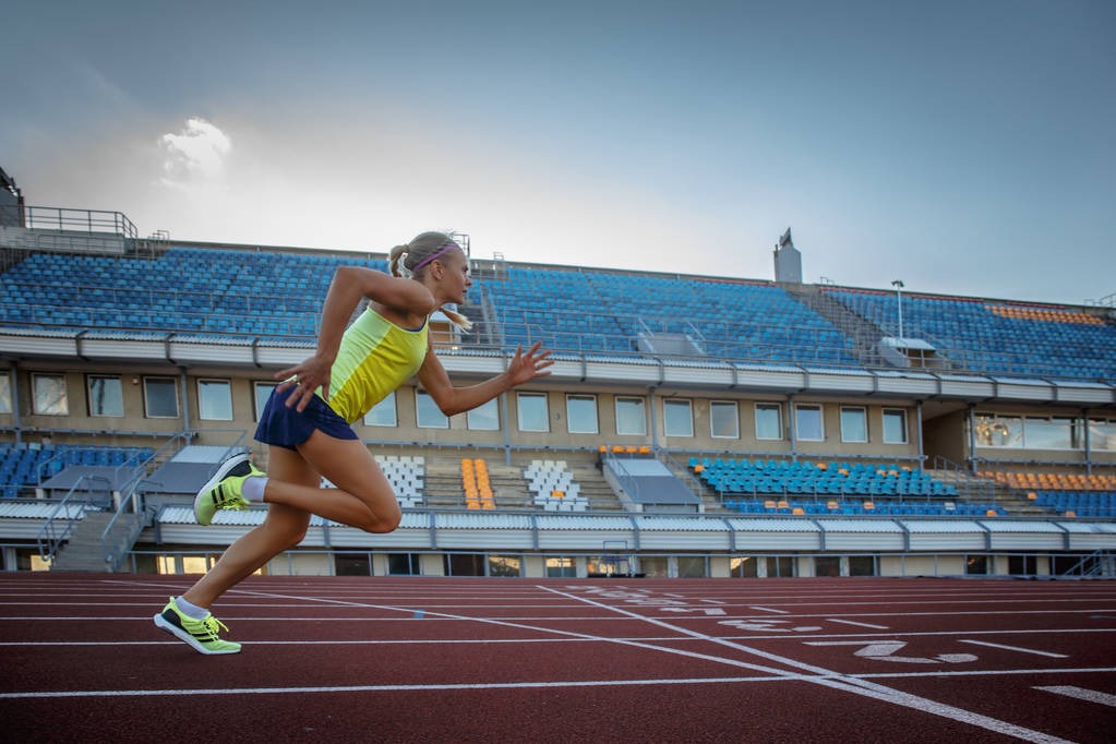 科贝尔：我认为丢球不是我的问题，巴萨是一个强